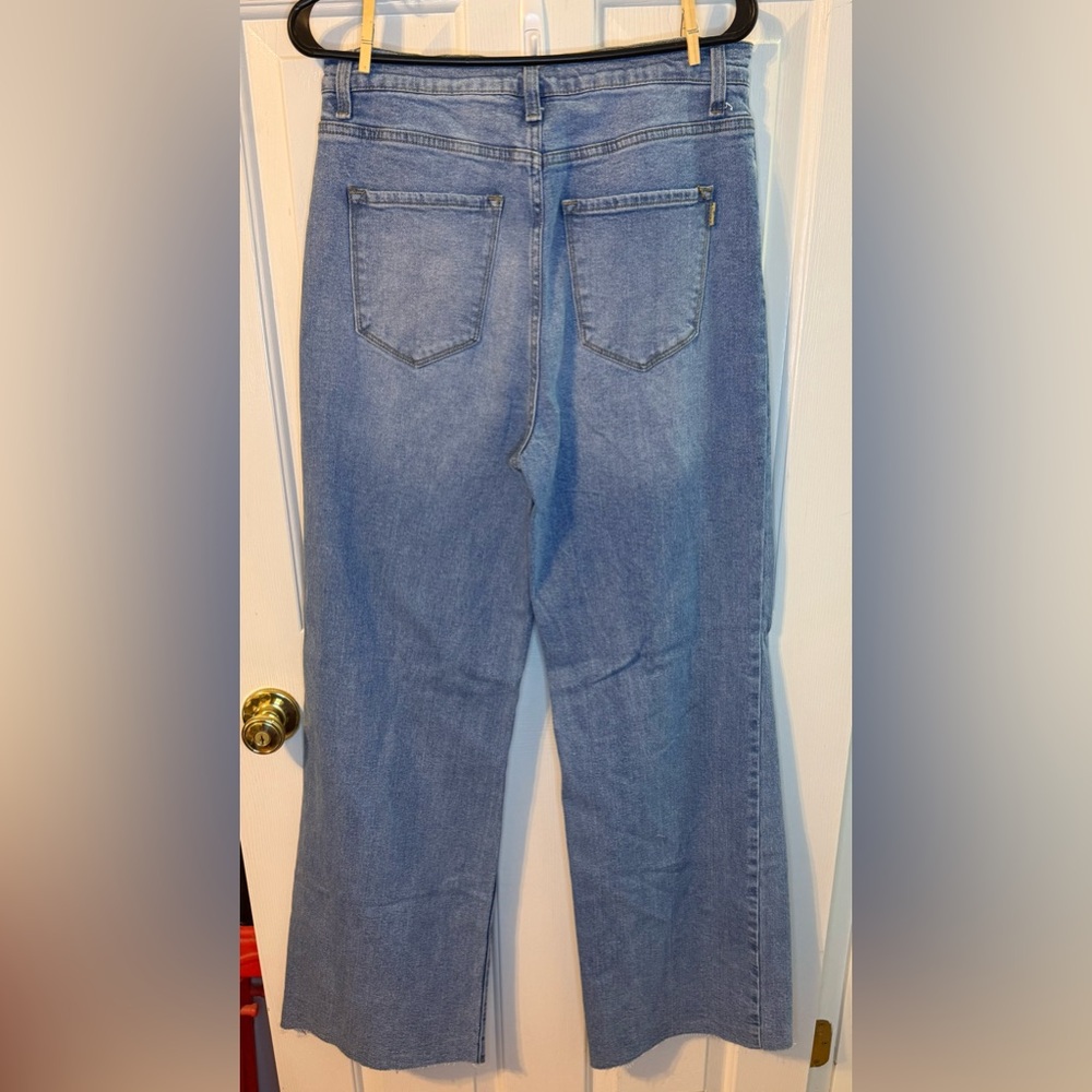 Women’s Vibrant MIU Wide‎ Leg Jeans - Size 13 - NWT - Picture 3 of 10